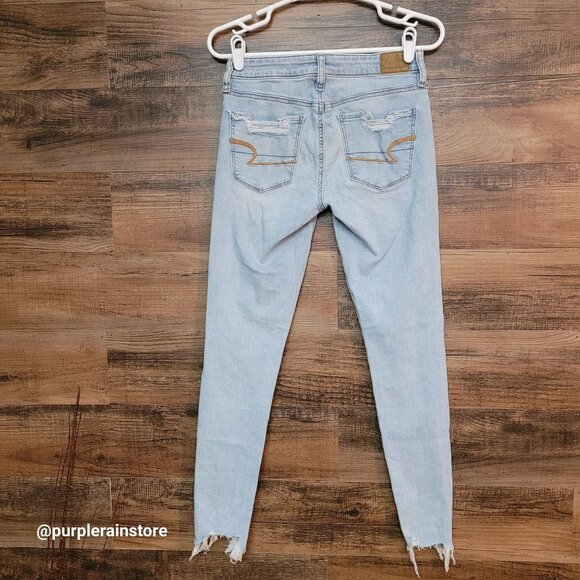 American Eagle Jeans 4 R Jegging Low Rise Super Stretch Light Wash Denim Raw Hem - Picture 2 of 13